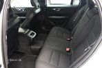 Volvo V60 2.0 B4 Momentum Geartronic - 18