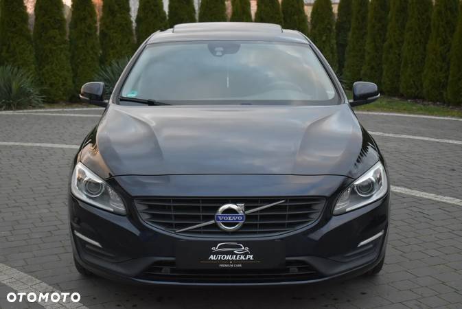 Volvo S60 D4 Drive-E Dynamic Edition (Momentum) - 2