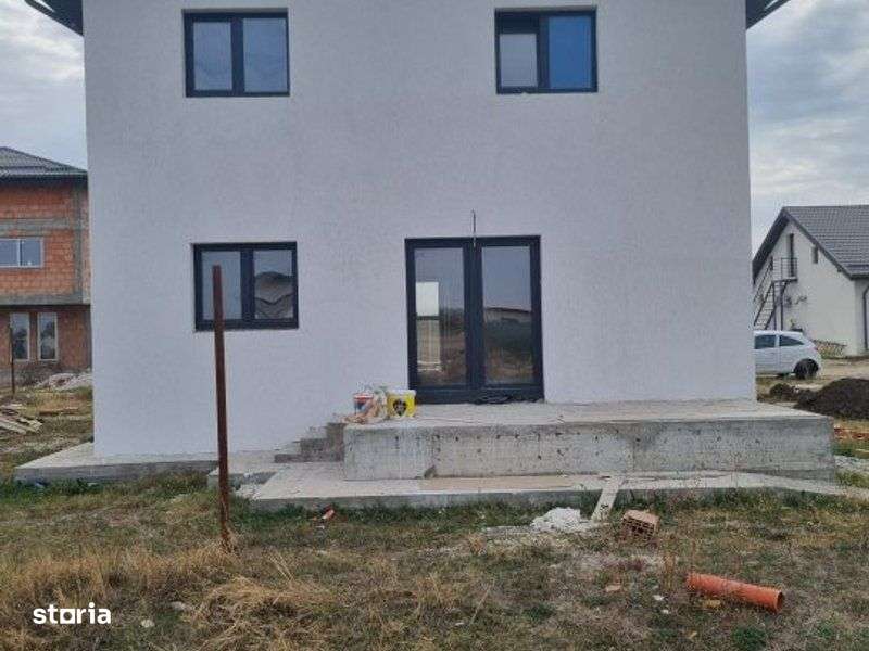 vila semifinisata 4cam/3bai/incalzire pardos-pompa caldura/com.Berceni - Imagine principală: 3/20