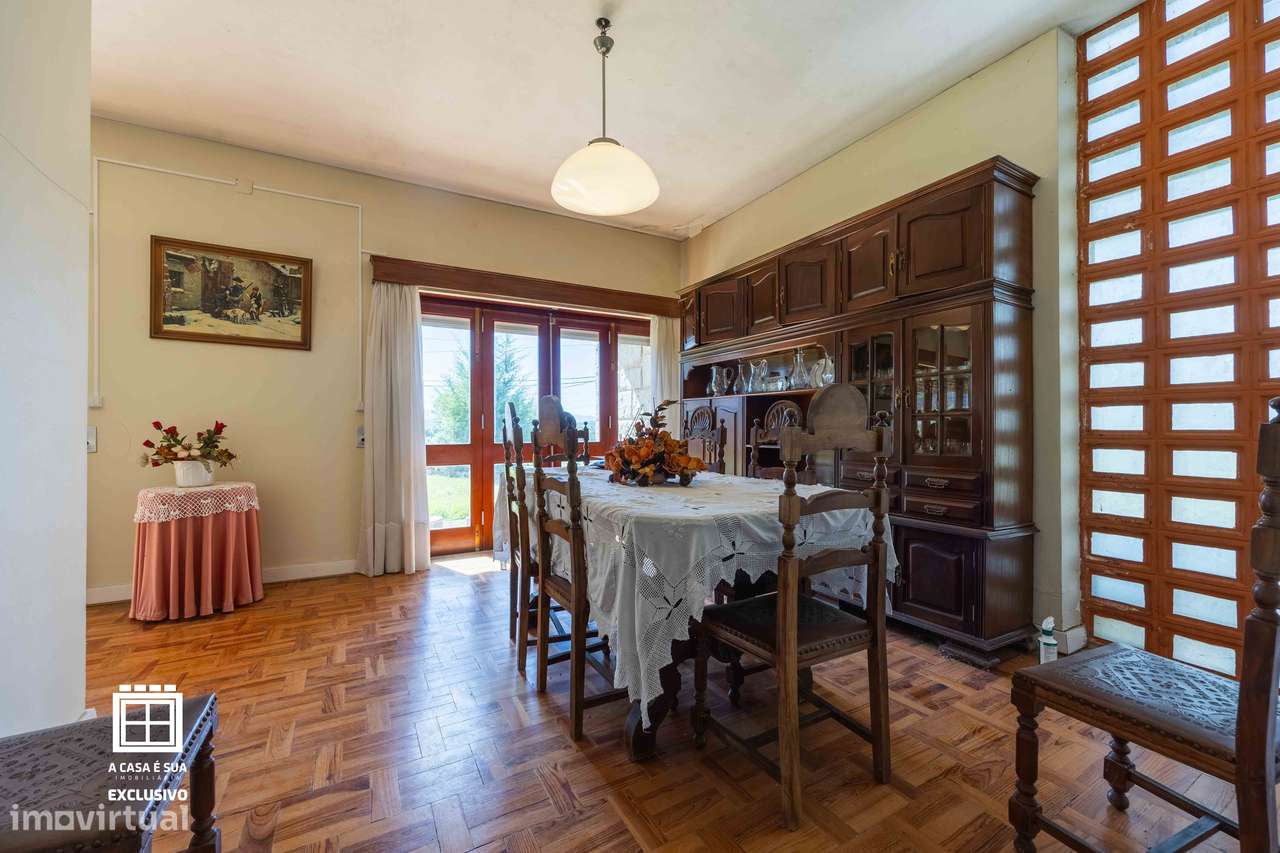 Excelente moradia térrea em Seia - Exclusivo-27