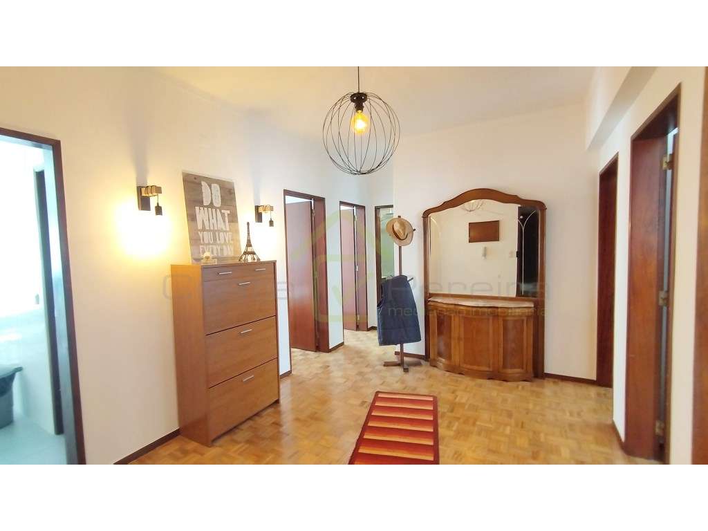 Apartamento T3 RENOVADO no CENTRO da cidade de Torres Vedras!-5