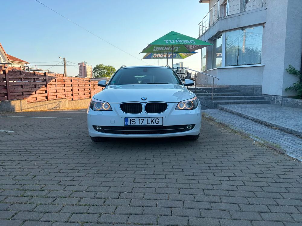 BMW 5 Series E60/E61 [2003 - 2010] 520d 2010