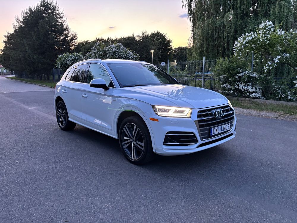Audi Q5 FY 2.0 TFSI Quattro S tronic sport 2020