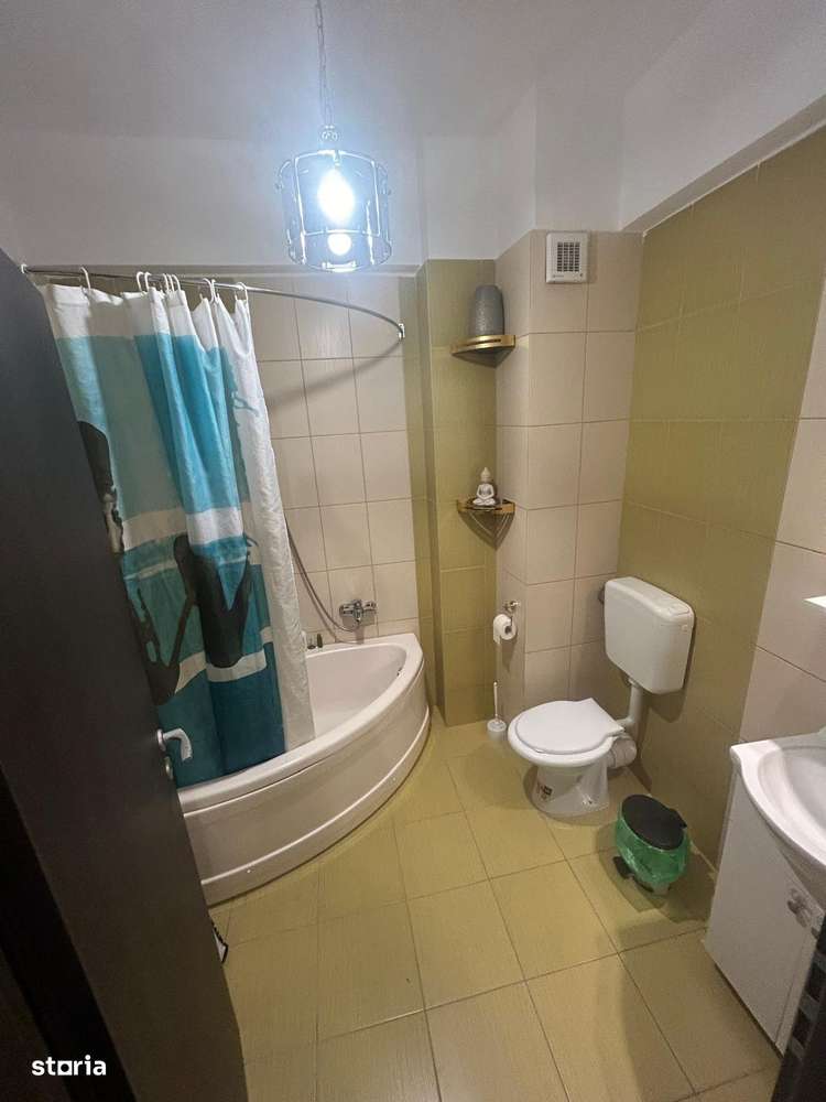 Apartament mobilat- balcon inchis - Imagine principală: 1/8