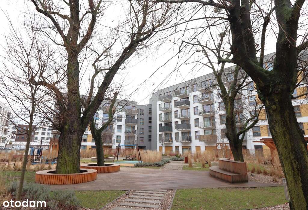 Zadbane, 2 pokoje z osobną kuchnią, duży balkon-15