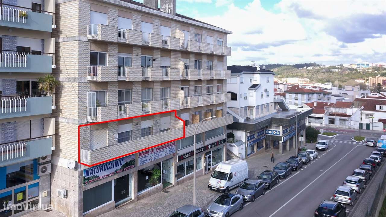 Apartamento T4 no coração de Leiria – Conforto, Espaço e Conveniência - Grande imagem: 2/15