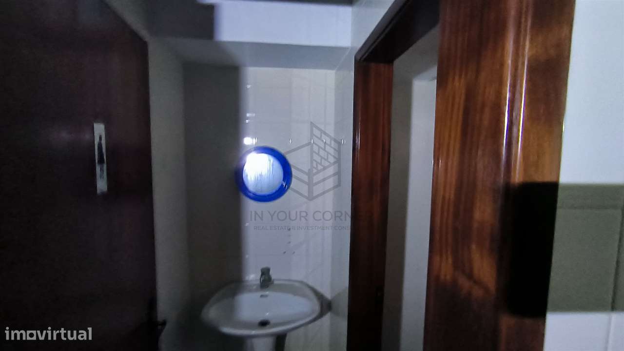 Loja  Venda em São Vicente,Lisboa-46