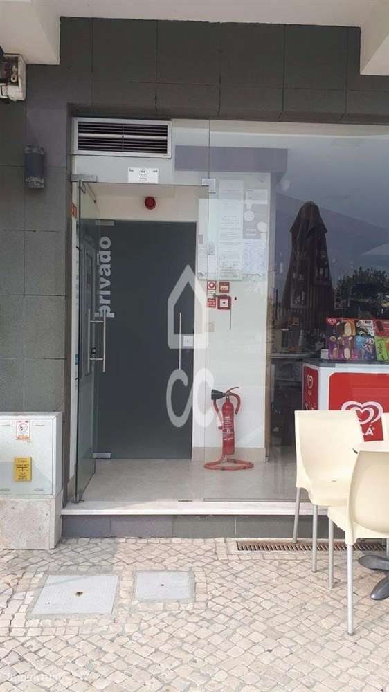 Loja  Venda em Vieira de Leiria,Marinha Grande-13