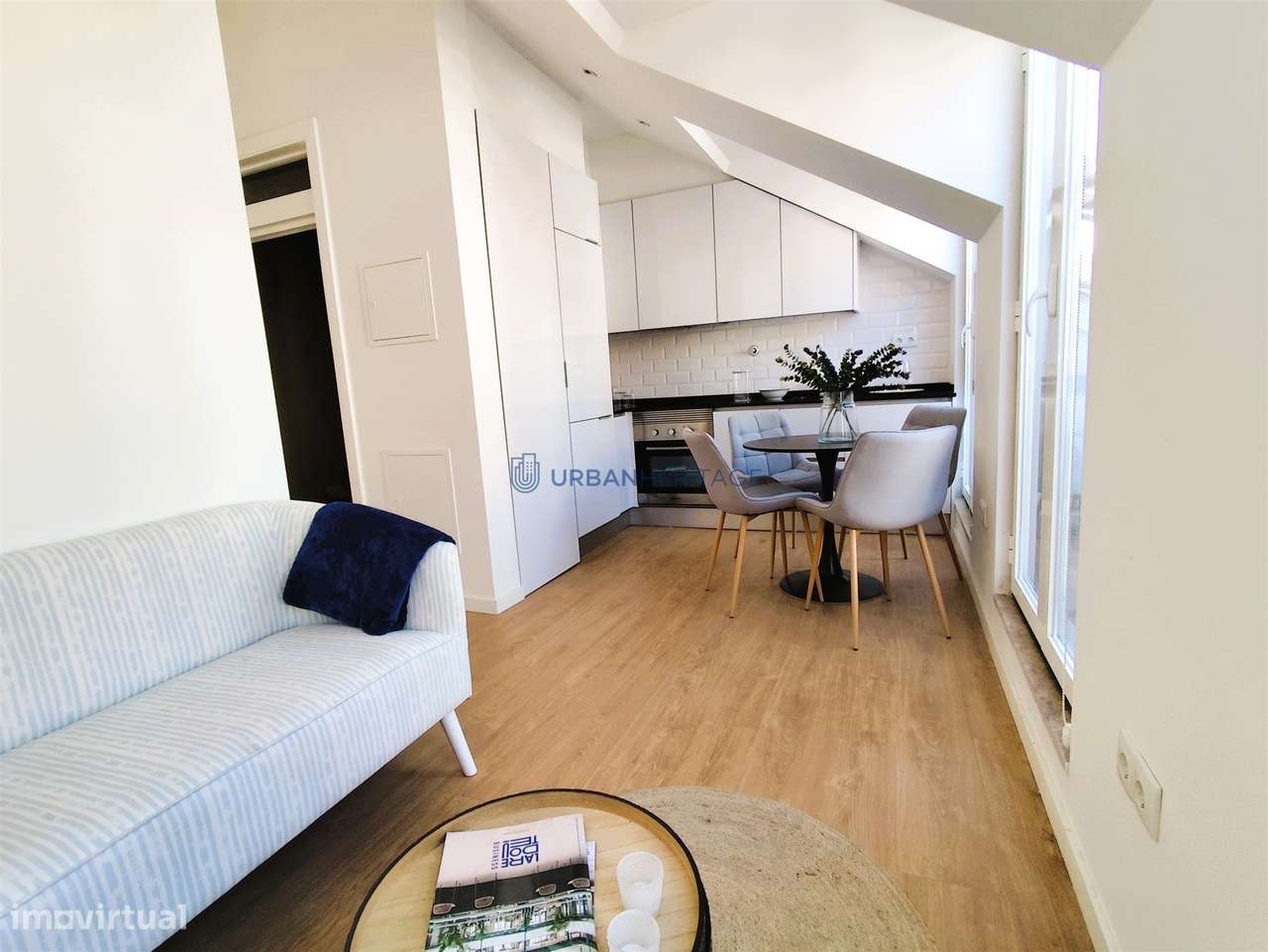 Apartamento T2 Venda em São Vicente,Lisboa - Grande imagem: 2/25