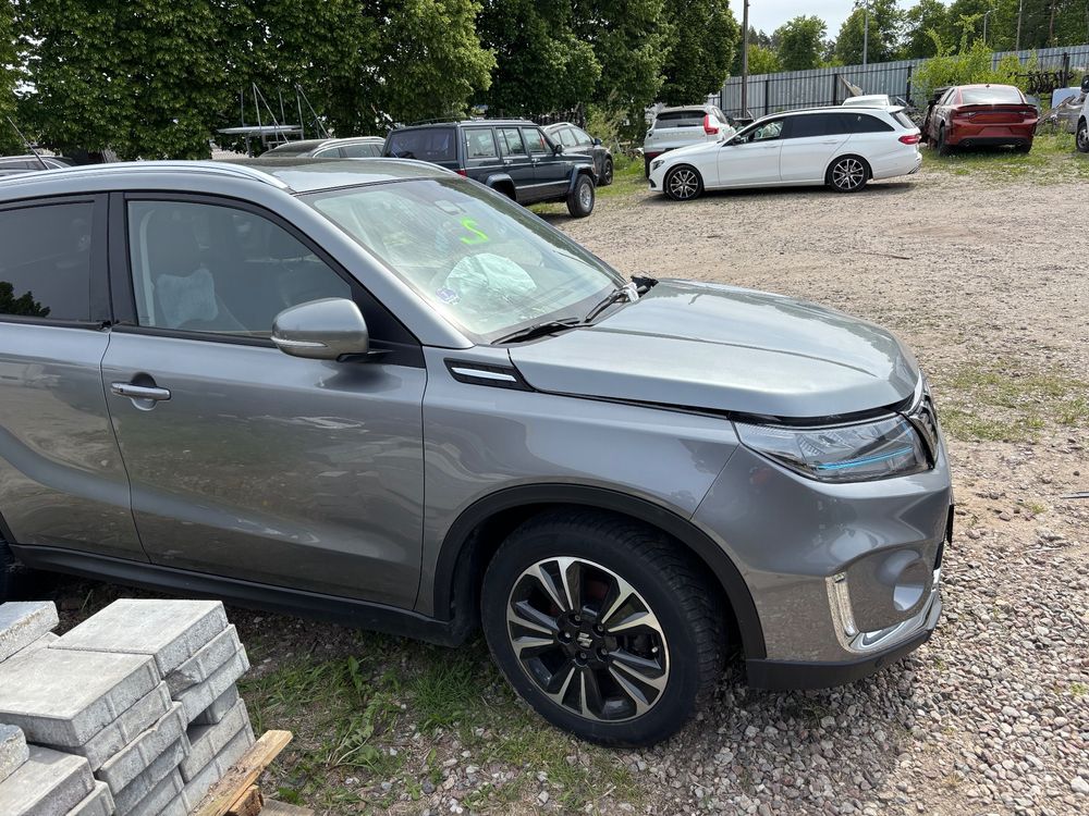 Suzuki Vitara III 1.5 Dualjet Hybrid Allgrip AGS Comfort+ "SHINKAI" 2022
