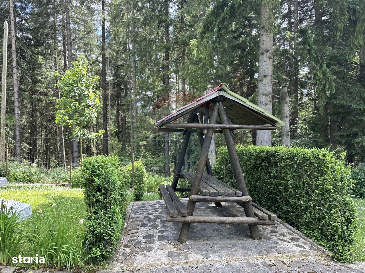 Hotel / Pensiune cu 18 camere de vânzare Durau - Imagine principală: 4/20