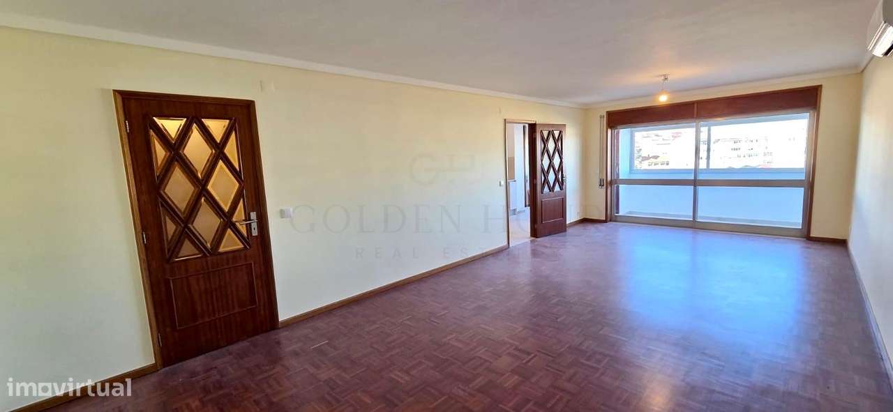 T3 Renovado com Garagem na Rua D. Pedro V, Gaia – A Estrear - Grande imagem: 4/21