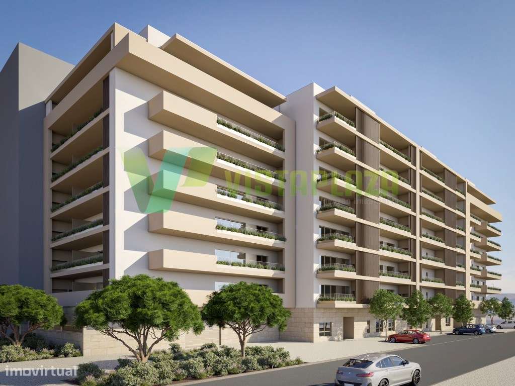 Apartamento T1, novo com lugar de garagem no centro de Portimão - Grande imagem: 2/23