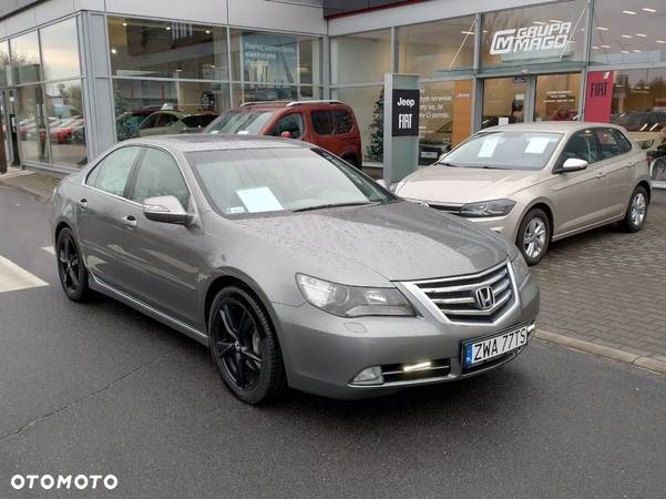 Honda Legend 3.7 V6 - 1