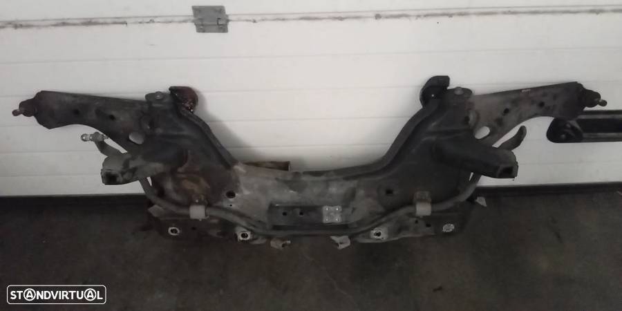 CHARRIOT COM BRAÇOS DE SUSPENSÃO OPEL CORSA D 06-14 - 2