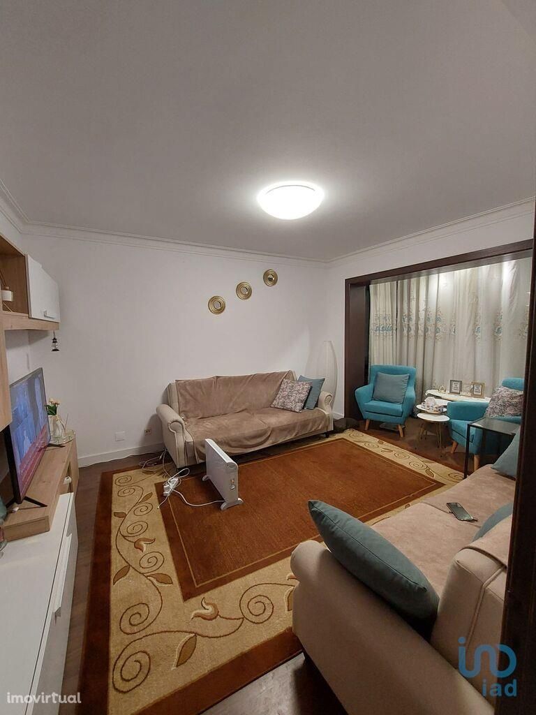 Apartamento T3 em Lisboa de 94,00 m2