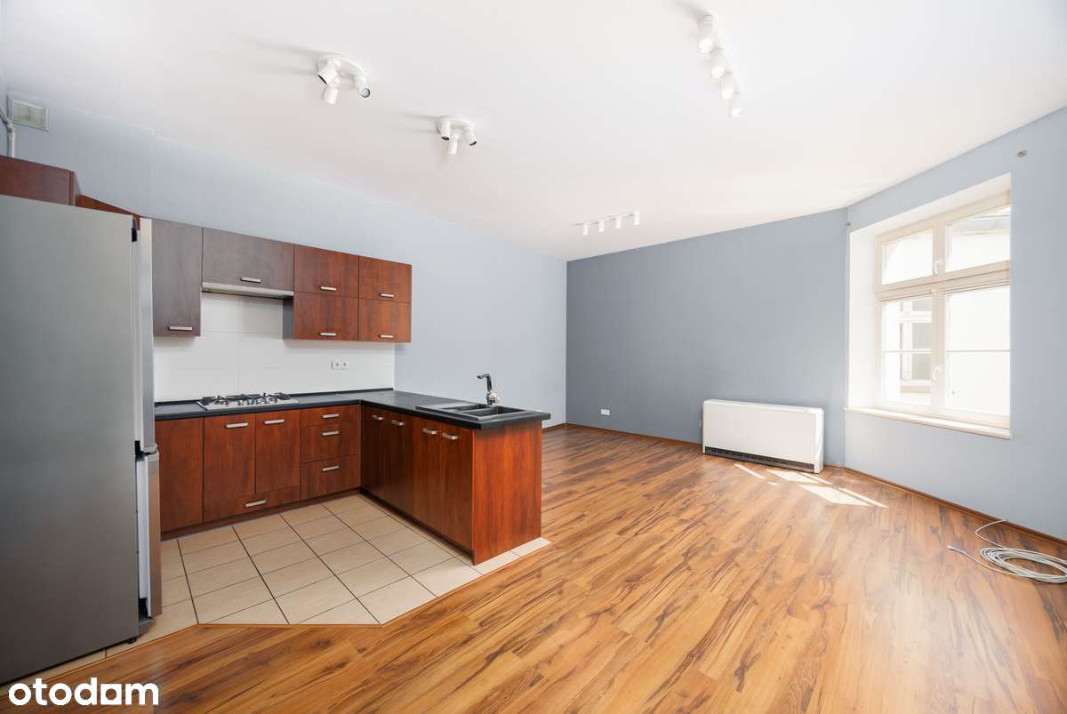 Mieszkanie w kamienicy ul. Piotra Skargi-8