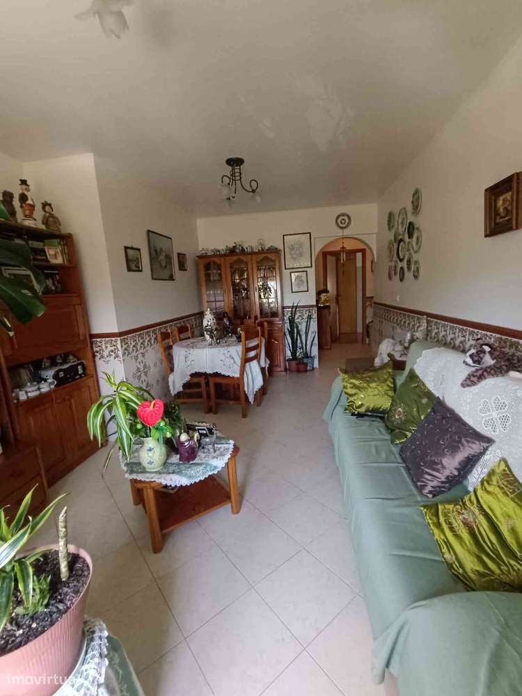 T3 com 2 casas de banho, pronto a habitar em Almada-5
