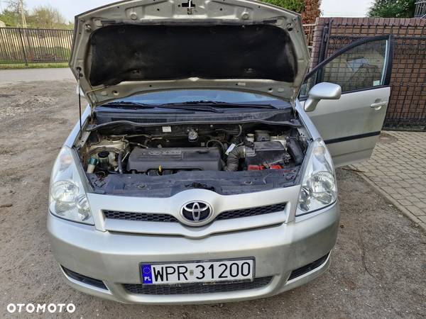 Toyota Corolla Verso 1.6 Terra 7os - 12