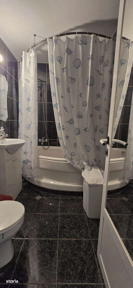 Micro 12 Targoviste, etaj 4/4 , VANZARE apartament 3 camere-0