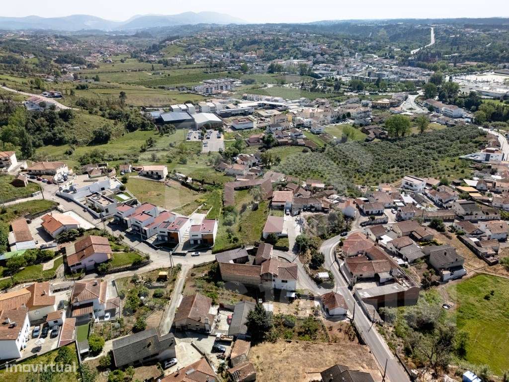 Terreno Urbano com 2720m² - Arneiro - Batalha-8