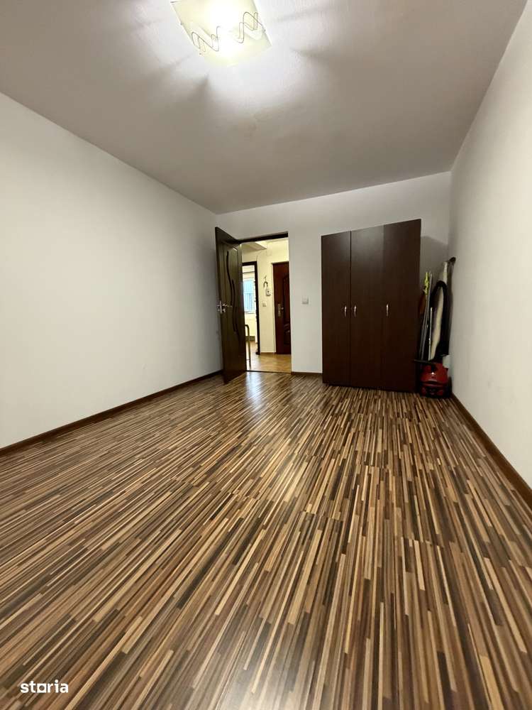 Vanzare 2 decomandate Lapus Arges-2