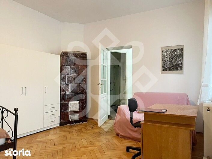 Apartament cu o camera de vanzare ultracentral in Oradea