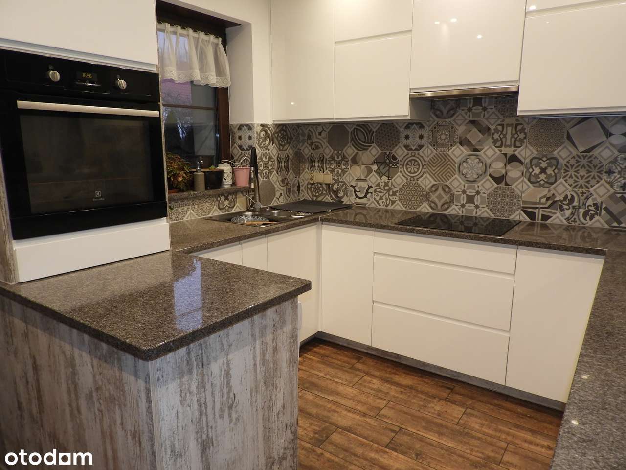 Dwa domy na jednej działce w Zamysłowie (obok Szlichtyngowej)-6