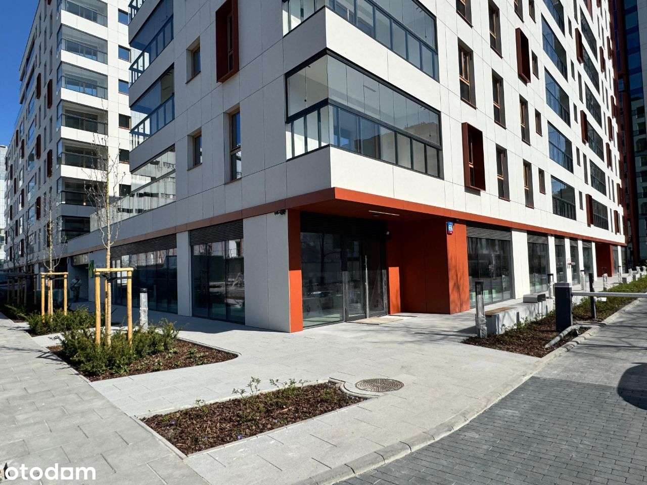 Lokal użytkowy 372 m² przy Rondzie Daszyńskiego - Pełny obrazek: 2/5