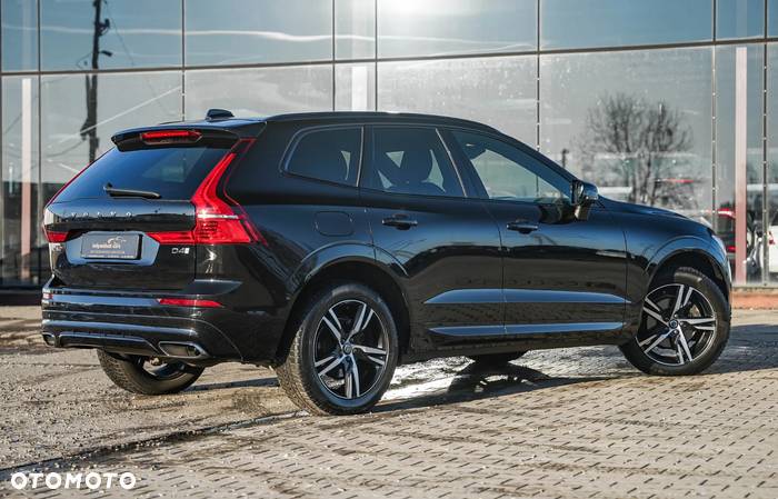 Volvo XC 60 D4 R-Design - 12