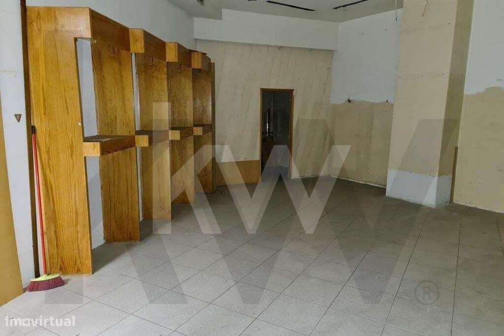 Loja 48m2 à Rotunda da Boavista - Grande imagem: 2/16