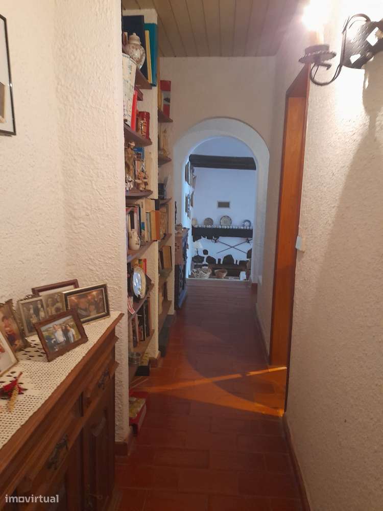 Azeitão/ Parque Natural Arrábida Quinta 7250 m2 com Moradia-23