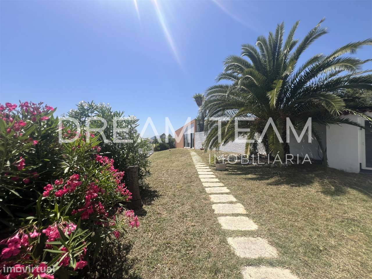 Moradia T4  com Piscina e Lote de 900 m² – Qta da Serralheira, Setúbal-34