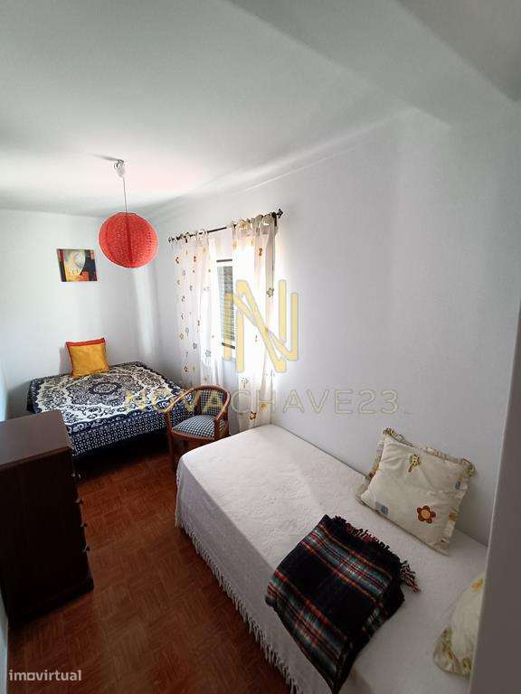 Moradia T6 - Alcanede, Santarém com licença para ALOJAMENTO LOCAL-18