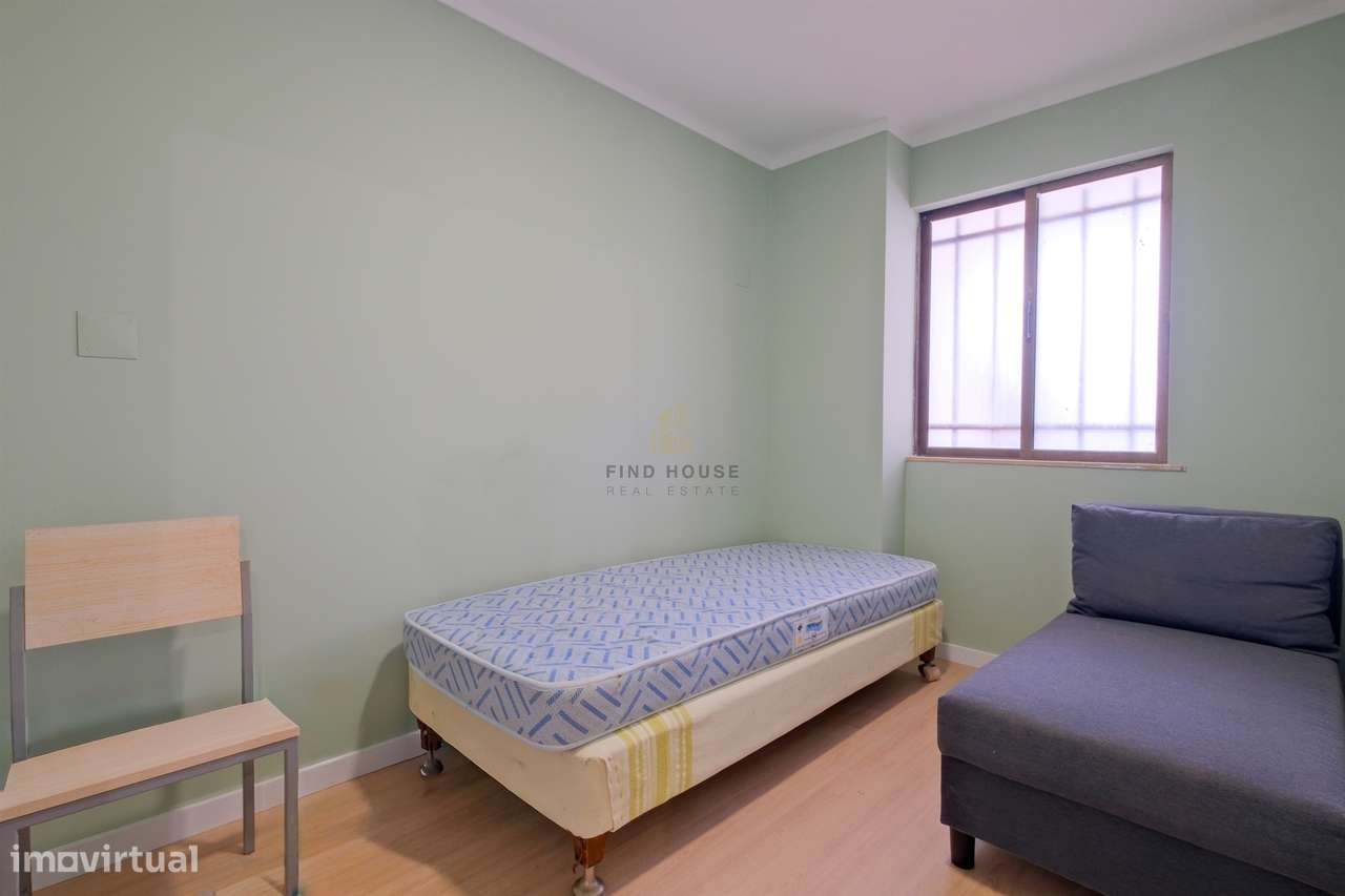 Apartamento T2 totalmente remodelado, em condomínio privado, em Vilamo-21