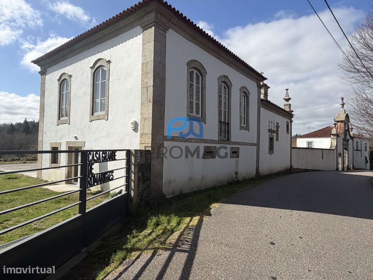 Armazém com 140 m2 inserido em terreno com 1989m2-32