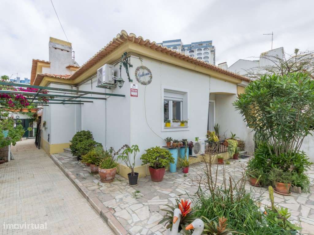 Moradia Geminada T2 + T1 - Costa de Caparica-18