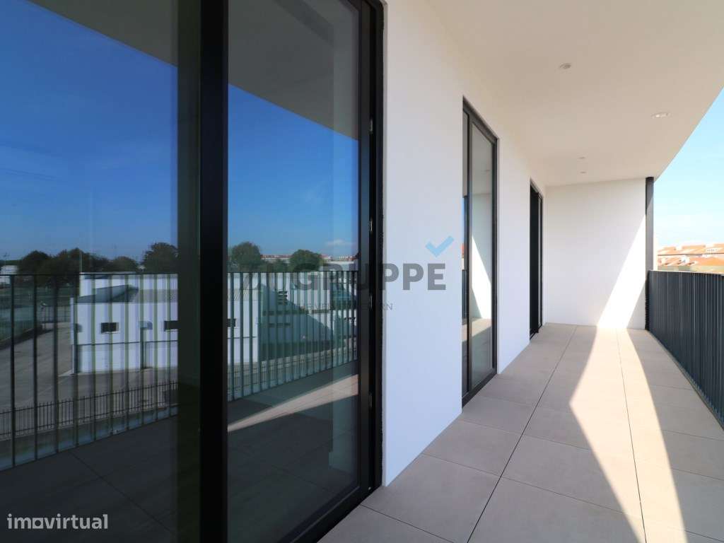 Apartamento T3 Aveiro com varanda pronto a habitar-24