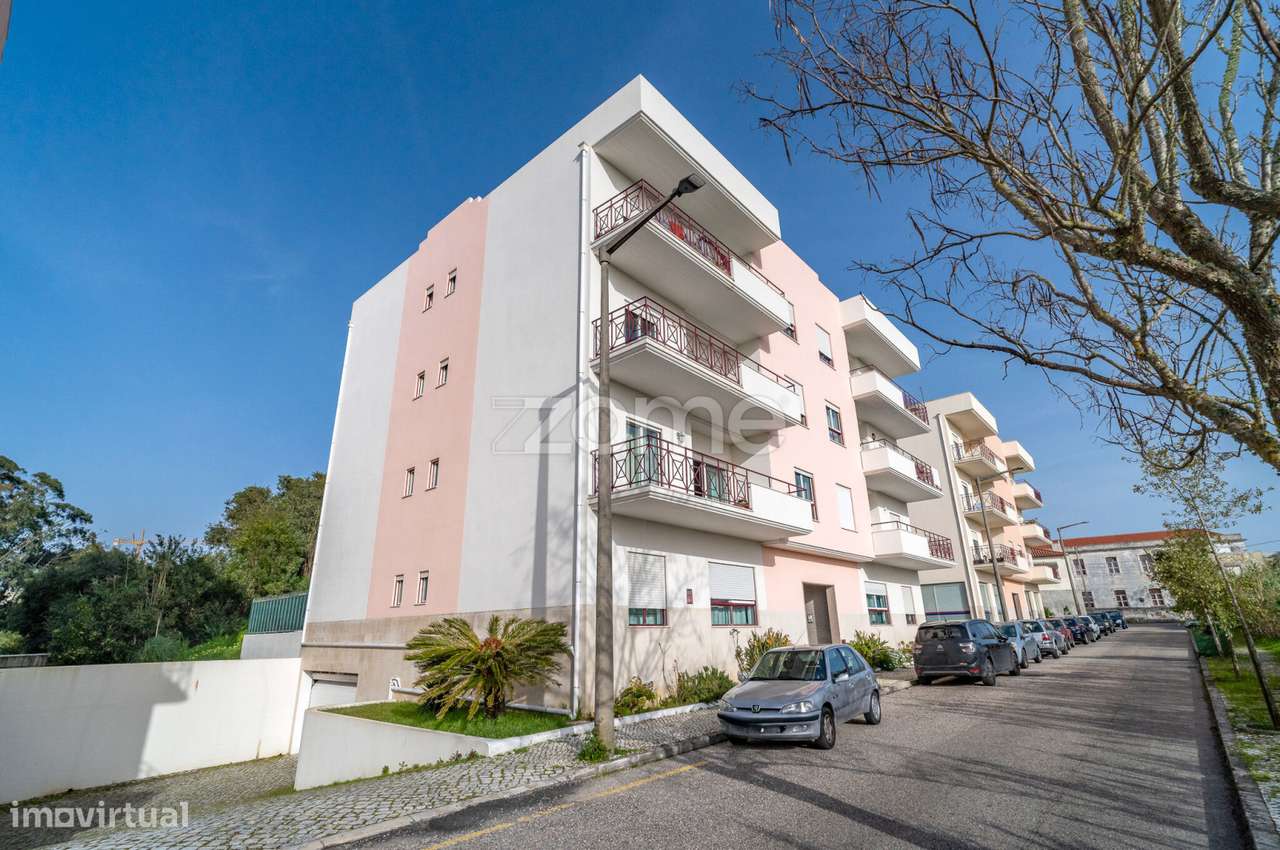 Apartamento T3+Garagem e Arrumo-2