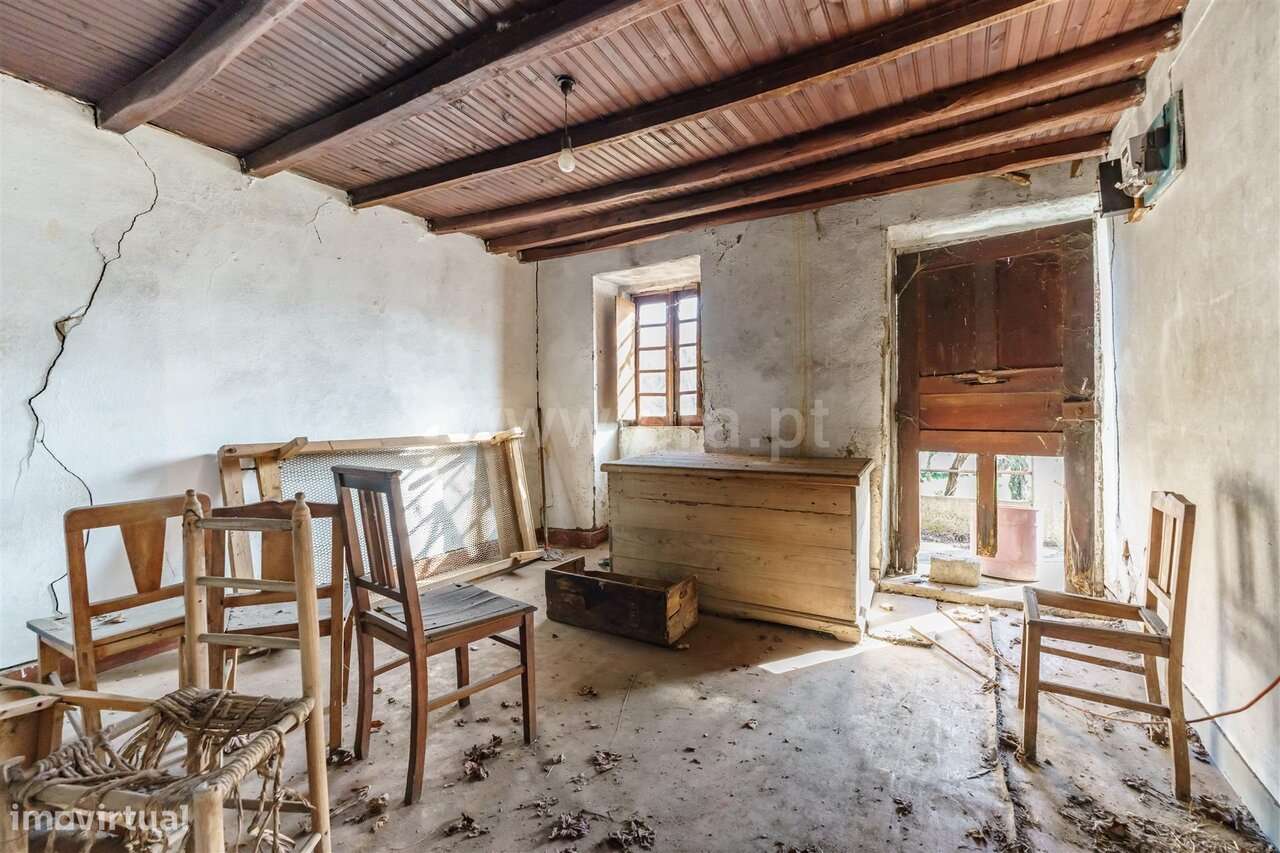 Moradia para recuperar V1 Carvalhal Fundão - Grande imagem: 4/10