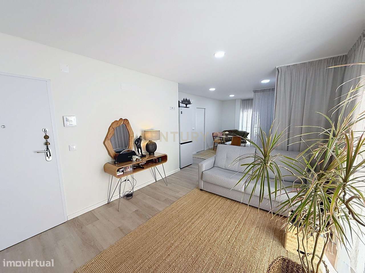 Apartamento Novo na Nazaré - Oportunidade Única!-16