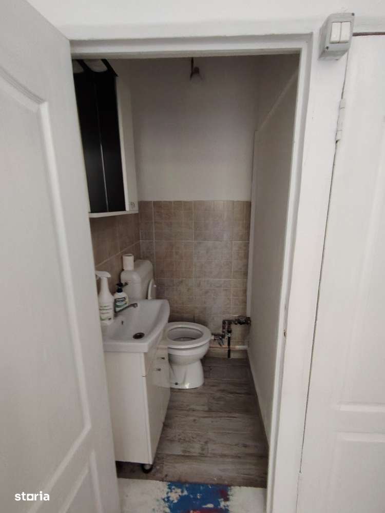 Închiriere spațiu comercial -Centru(teatru) - Imagine principală: 4/10