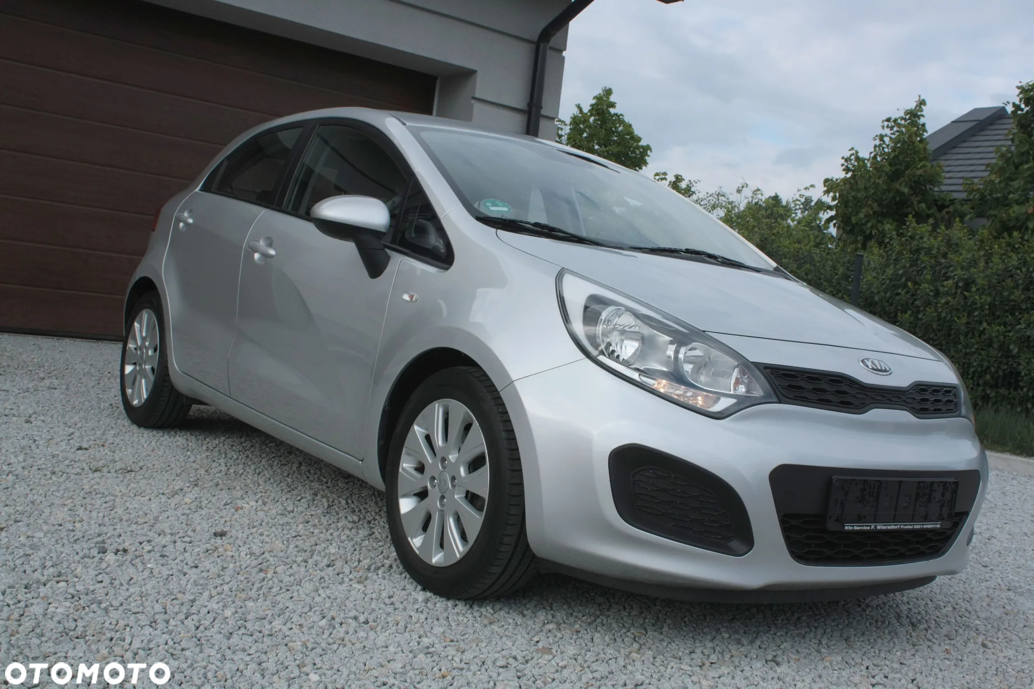 Kia Rio - 3