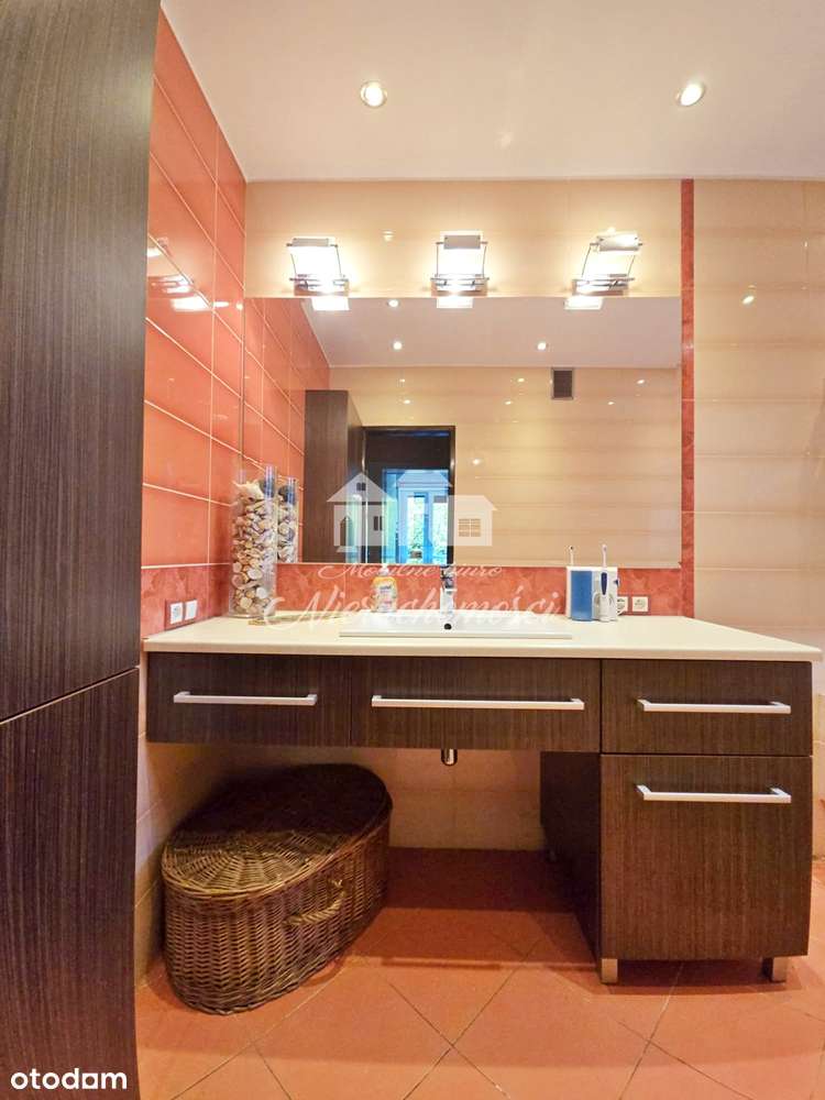 Dom w spokojnej okolicy Mysłowic.-16