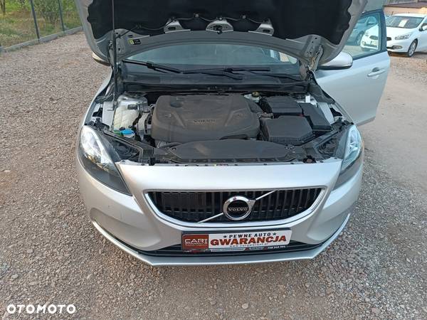 Volvo V40 CC D3 Momentum - 31