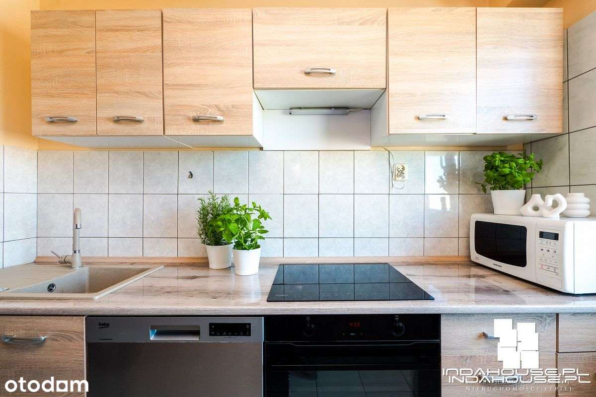 Słoneczne, dwustronne 3 pokoje, oddzielna kuchnia, - Pełny obrazek: 2/18