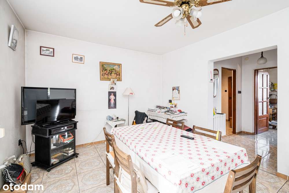 Dom jednorodzinny z ogrodem i garażem na granicy Krakowa i Wieliczki - Pełny obrazek: 5/20