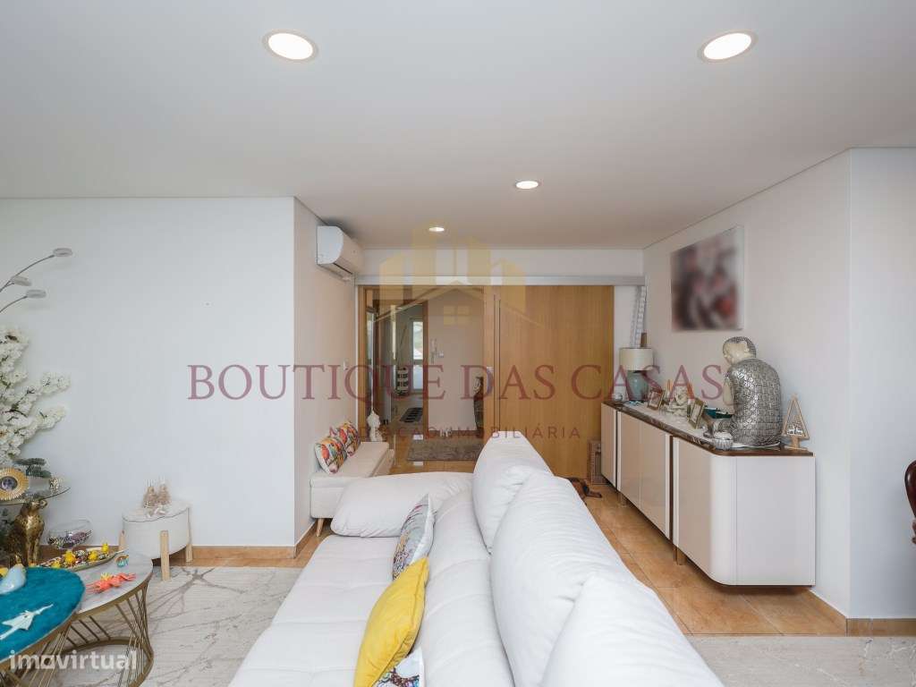 T3 Último Piso com Elevador | Remodelado | 3 Frentes | Muita Luz | ...-6