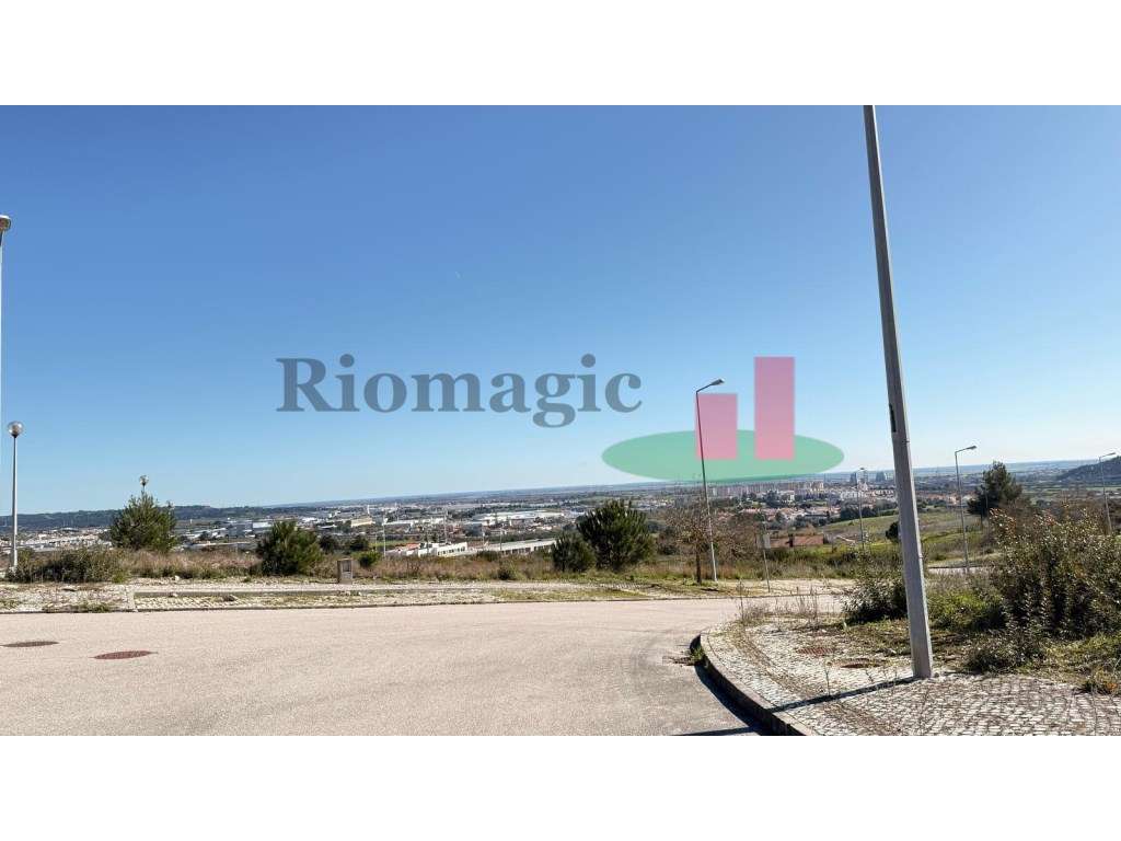 Lote com viabilidade de construção em Alenquer***RIOMAGIC*** - Grande imagem: 5/18