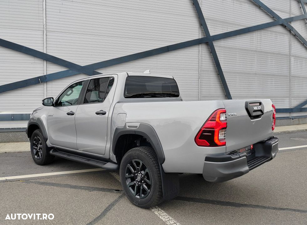 Toyota Hilux 2.8D 204CP 4x4 Double Cab AT Invincible - 6